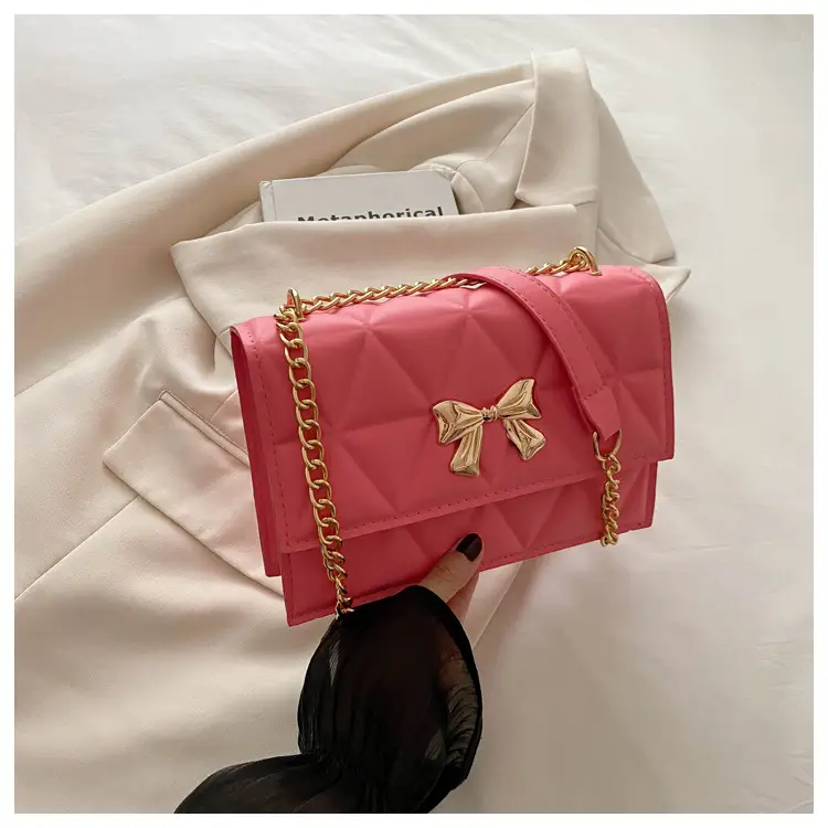 Pink Quilted Chain Shoulder Bag for Women - Image 2