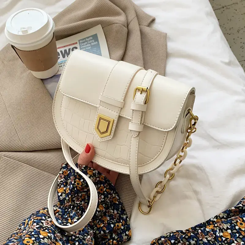 Women's Cream Crossbody Bag with Chain Strap - Image 4