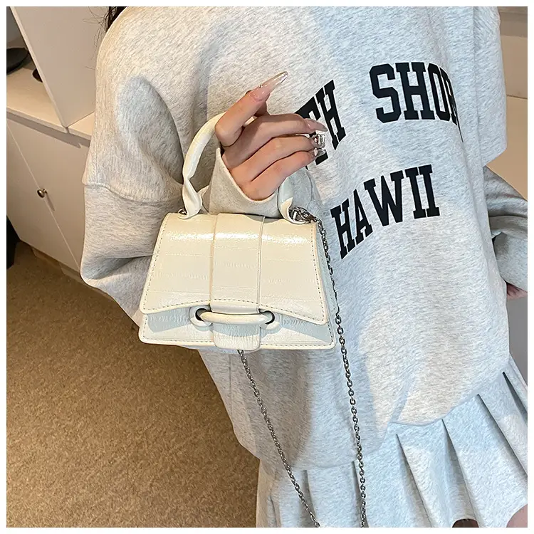 Patent Leather Shiny Mini Bag Women 2024 — feature 18
