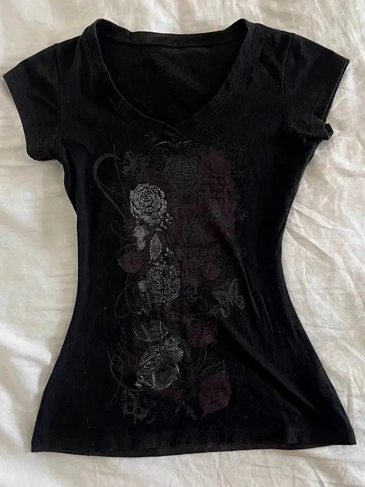 210g 40 CounT Pure CoTTon 1*1] EleganT ReTro Black PrinTed T-shirT Niche Design WaisT Slimming Look Top — feature 2