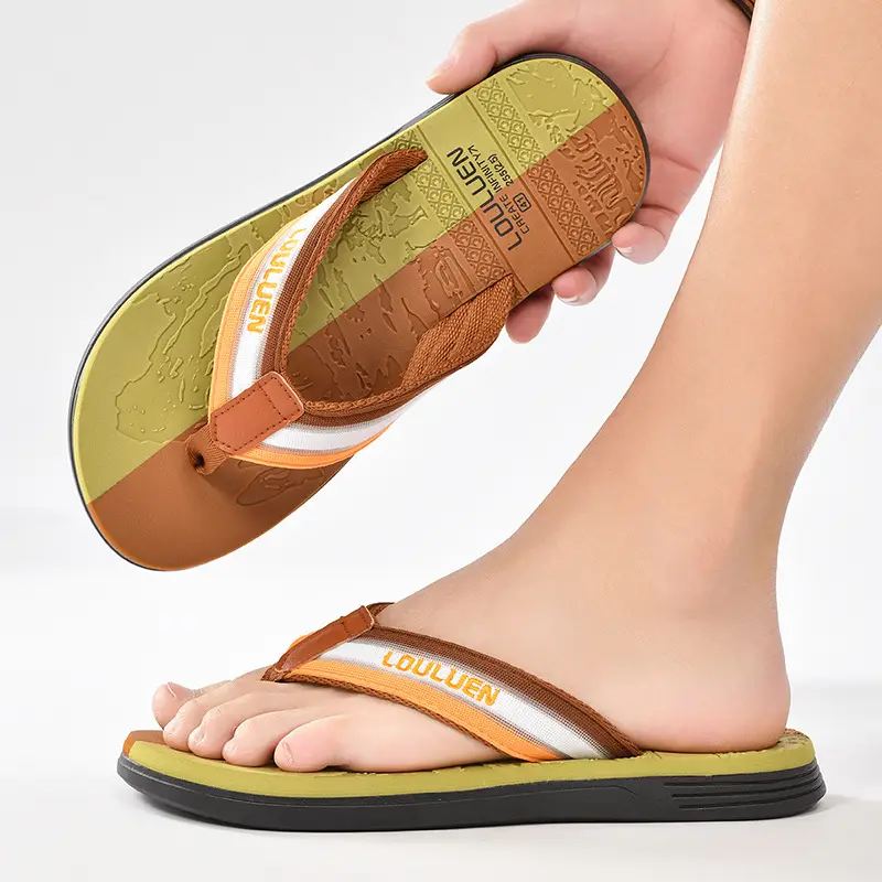 Fujian manufacturers 2024 new men's flip-flops summer slippers men's non-slip beach fashion trend outdoor sandals - Image 5