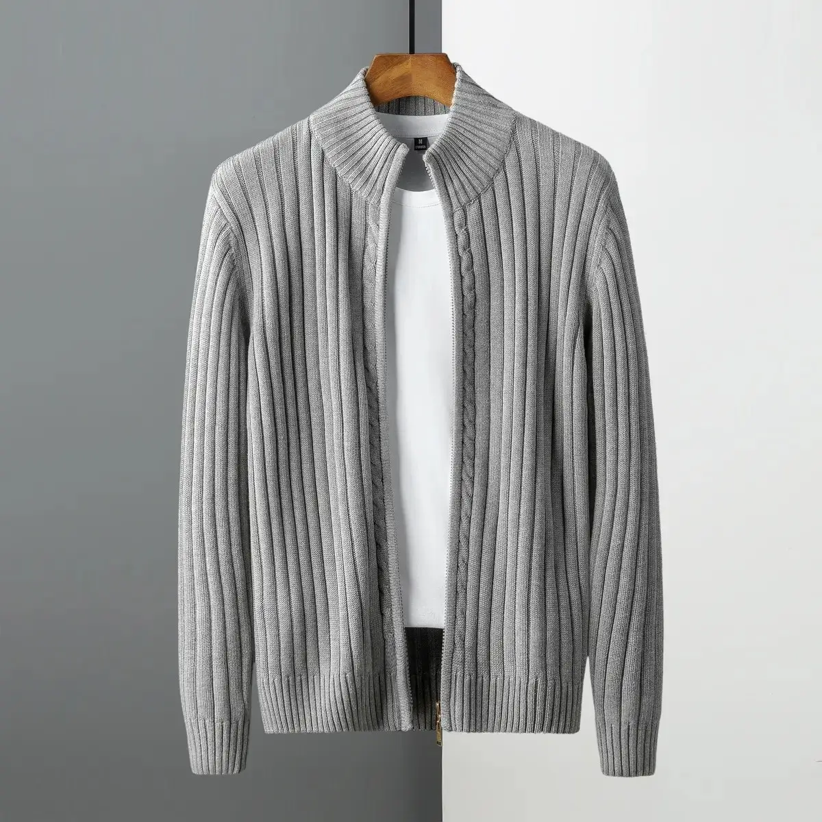 Men's Grey Knit Zipper Cardigan Sweater Winter Wear - Image 2
