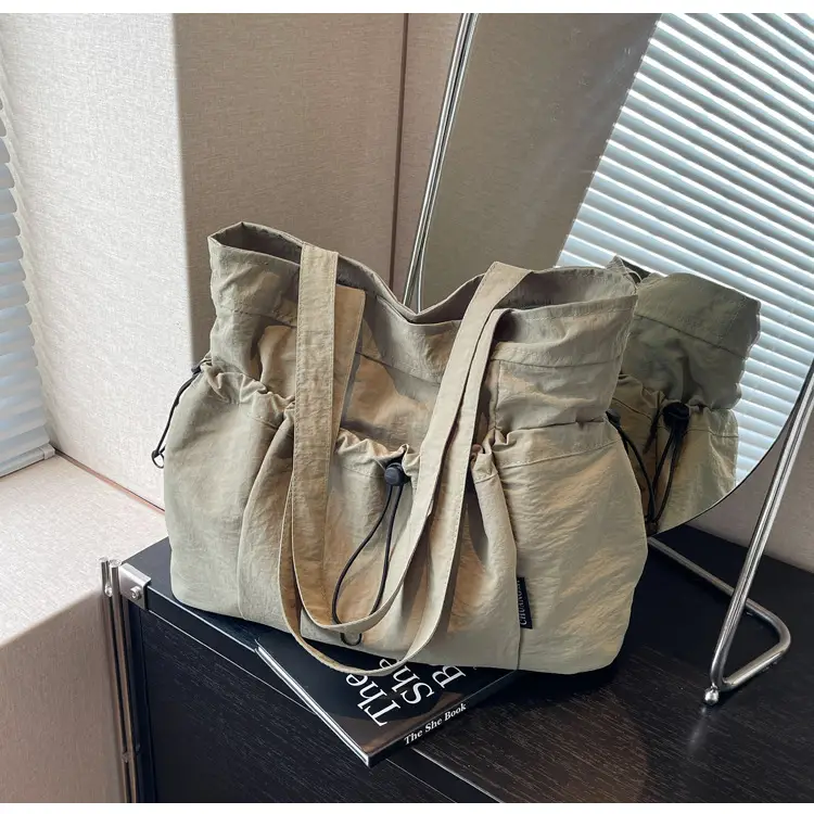 Women Pleated Shoulder Bag Autumn Winter Large Capacity — feature 19