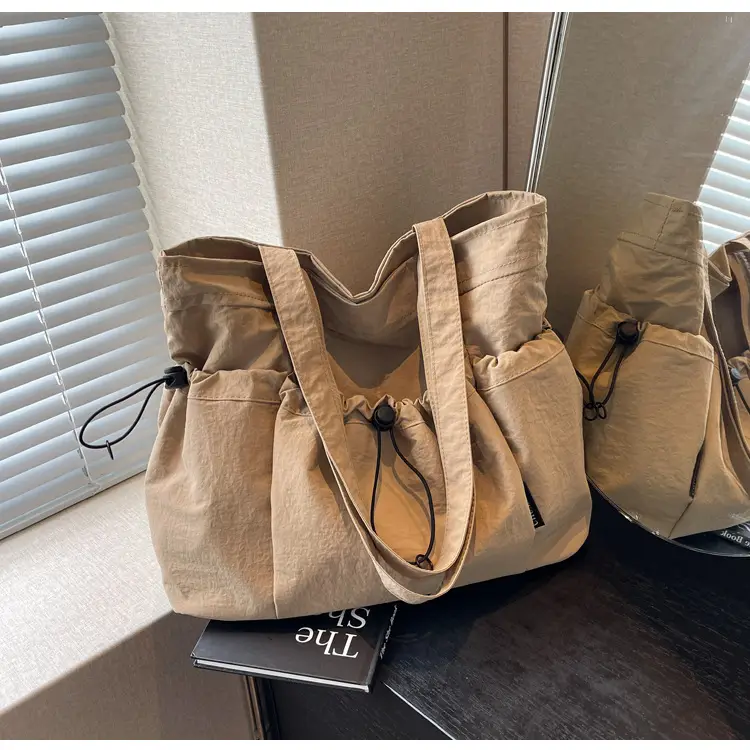 Women Pleated Shoulder Bag Autumn Winter Large Capacity — feature 23