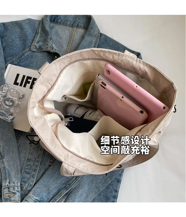 Women Pleated Shoulder Bag Autumn Winter Large Capacity — feature 7