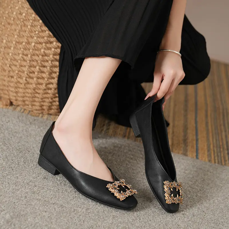 Square-Toe Low-Heeled Shallow Single Shoes for Women, Soft Leather Mother's Shoes, 2025 Spring and Autumn Style, Flat-Soled Work Shoes, Black - Image 9