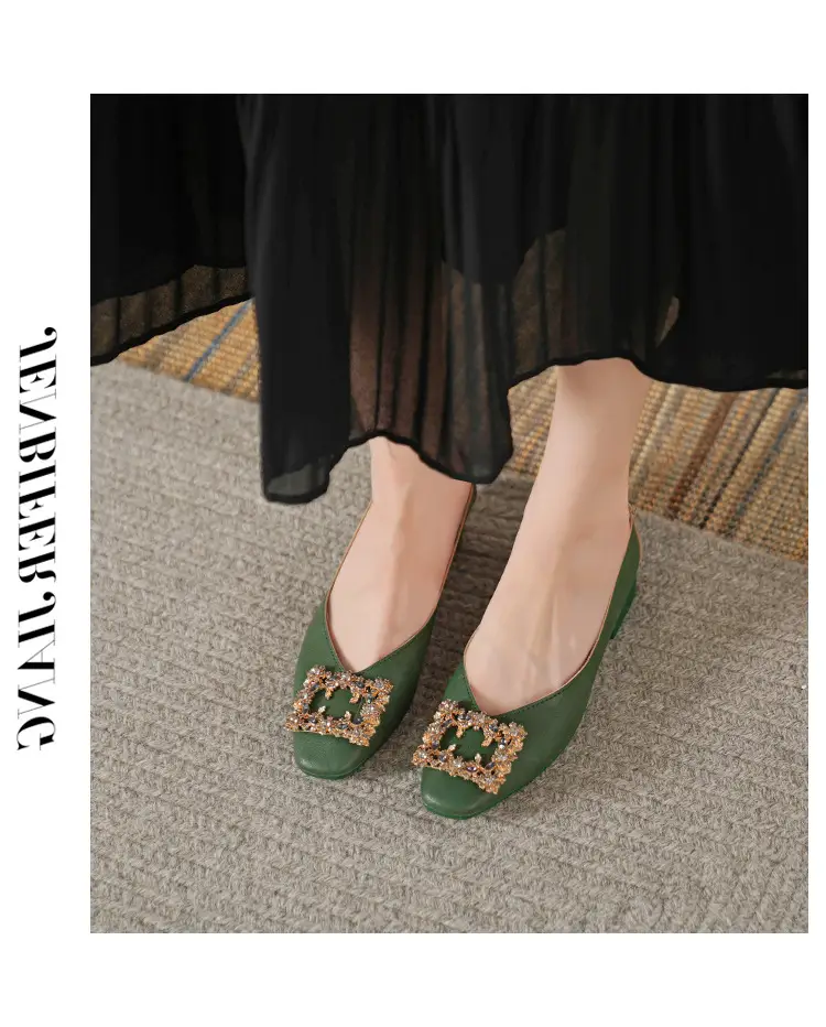 Square-Toe Low-Heeled Shallow Single Shoes for Women, Soft Leather Mother's Shoes, 2025 Spring and Autumn Style, Flat-Soled Work Shoes, Black — feature 19