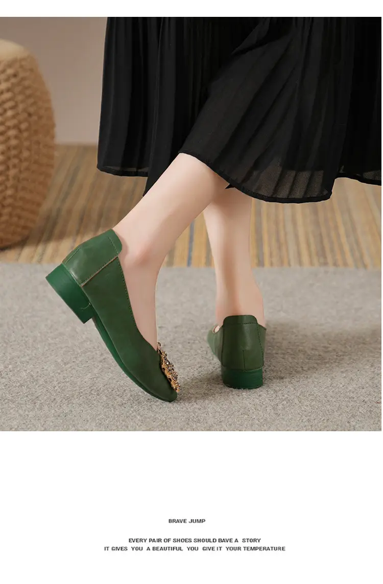Square-Toe Low-Heeled Shallow Single Shoes for Women, Soft Leather Mother's Shoes, 2025 Spring and Autumn Style, Flat-Soled Work Shoes, Black — feature 21