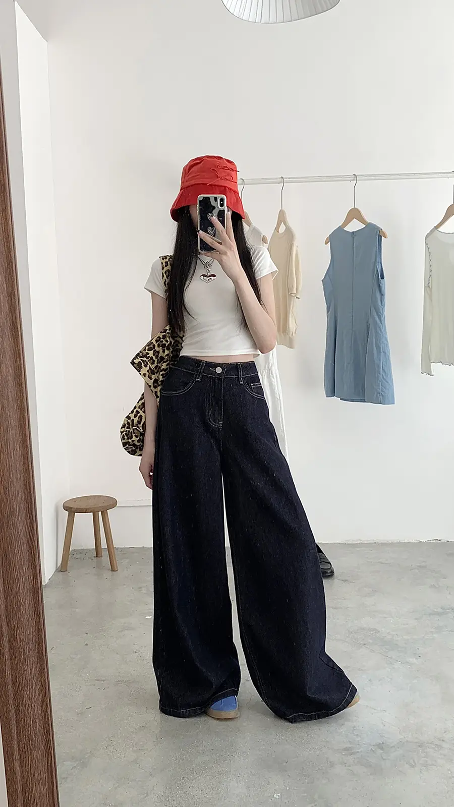 Retro Dark Blue Wide Leg Jeans Women High Waist Slimming Trousers — feature 8