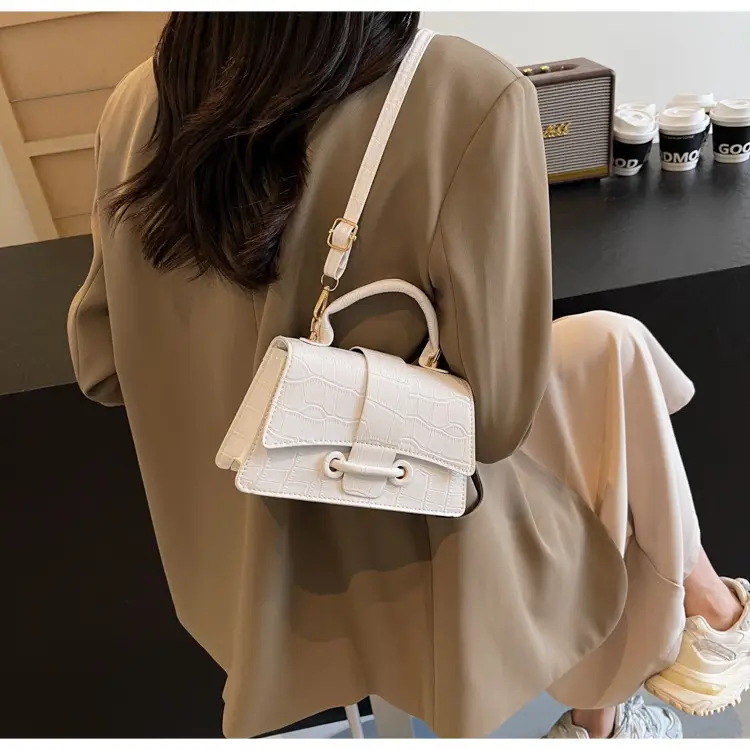 White Crossbody Bag for Women 2024 Summer — feature 12