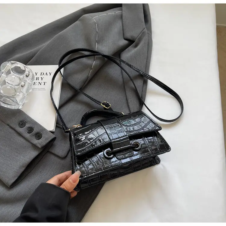 White Crossbody Bag for Women 2024 Summer — feature 28