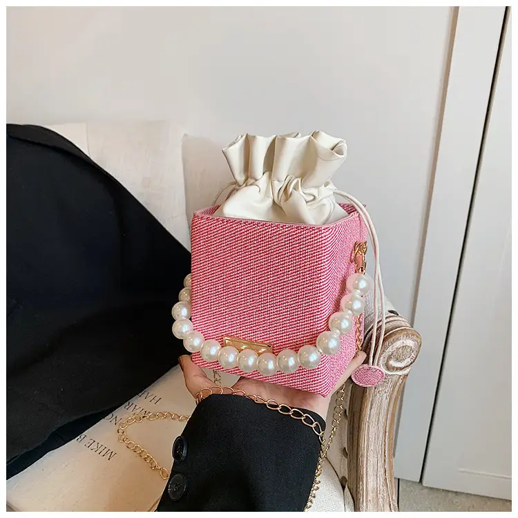Women Korean Pearl Shoulder Crossbody Bag 2025 — feature 26