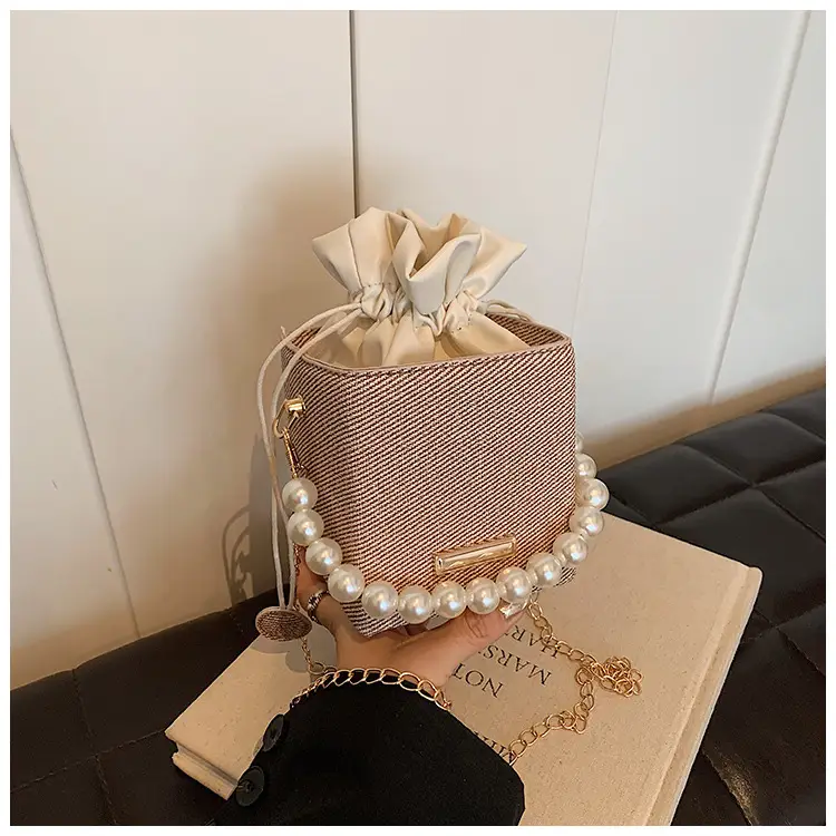 Women Korean Pearl Shoulder Crossbody Bag 2025 — feature 30