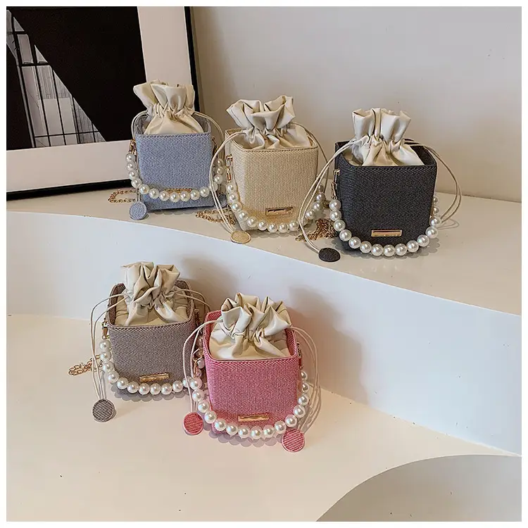 Women Korean Pearl Shoulder Crossbody Bag 2025 — feature 34