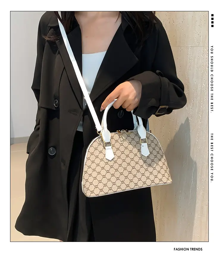 Women's Green Leather Shoulder Bag 2024 Style — feature 1