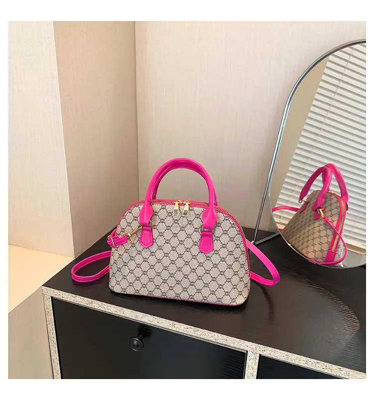 Women's Green Leather Shoulder Bag 2024 Style — feature 34