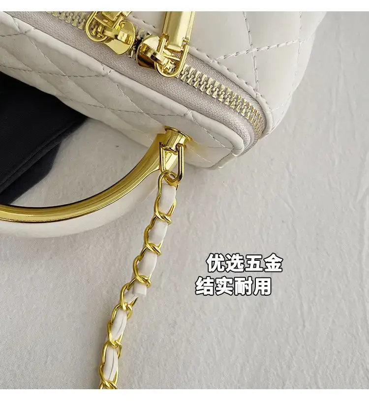 Black Rhombic Chain Shoulder Bag for Women — feature 17