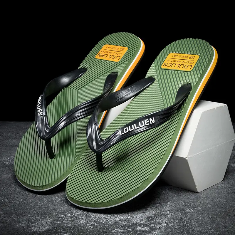 Fujian manufacturers summer men's flip-flops non-slip clip feet outdoor leisure beach sandals and slippers fashion Korean trend
