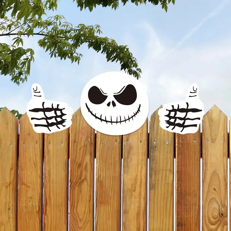 Grinch Peeping Christmas Decor on Fence - Image 6