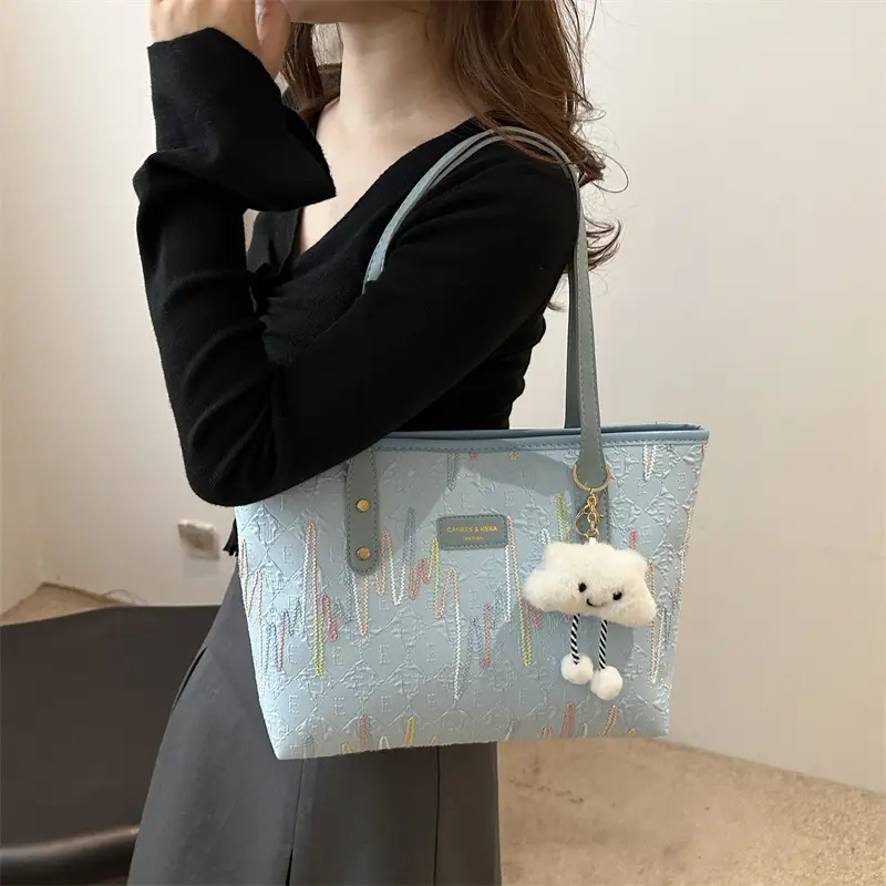 New Personalized Commuter Tote Bag for Women 2024 - Image 11
