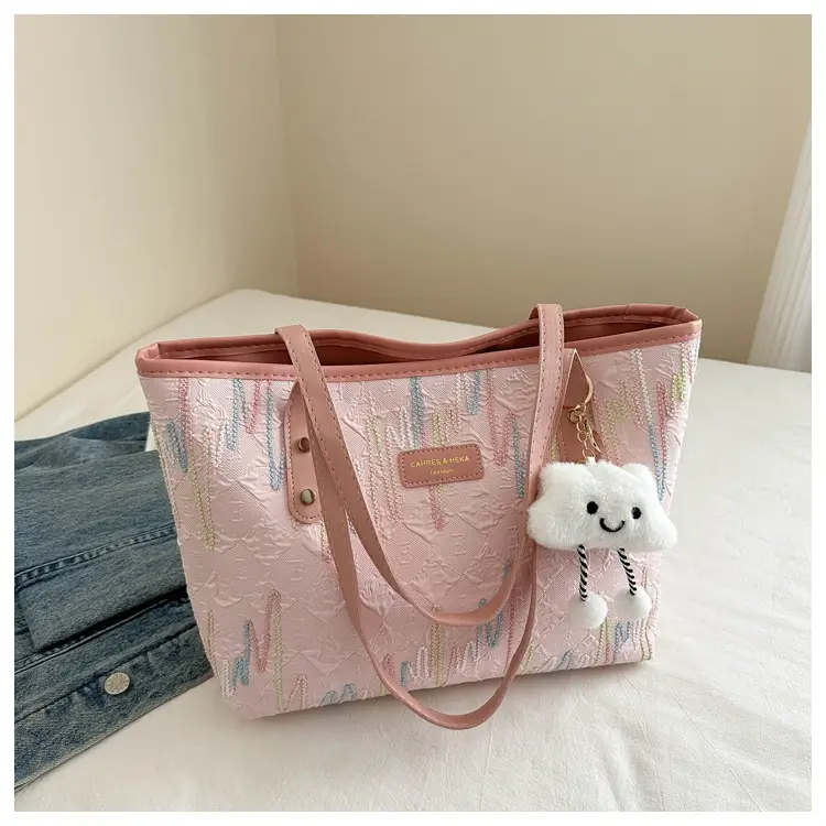 New Personalized Commuter Tote Bag for Women 2024 — feature 22