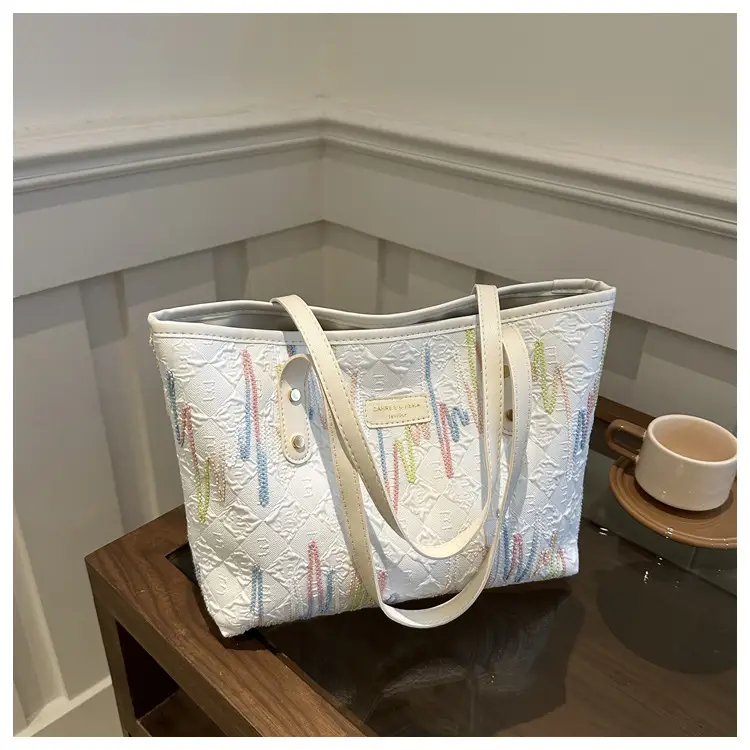 New Personalized Commuter Tote Bag for Women 2024 — feature 25