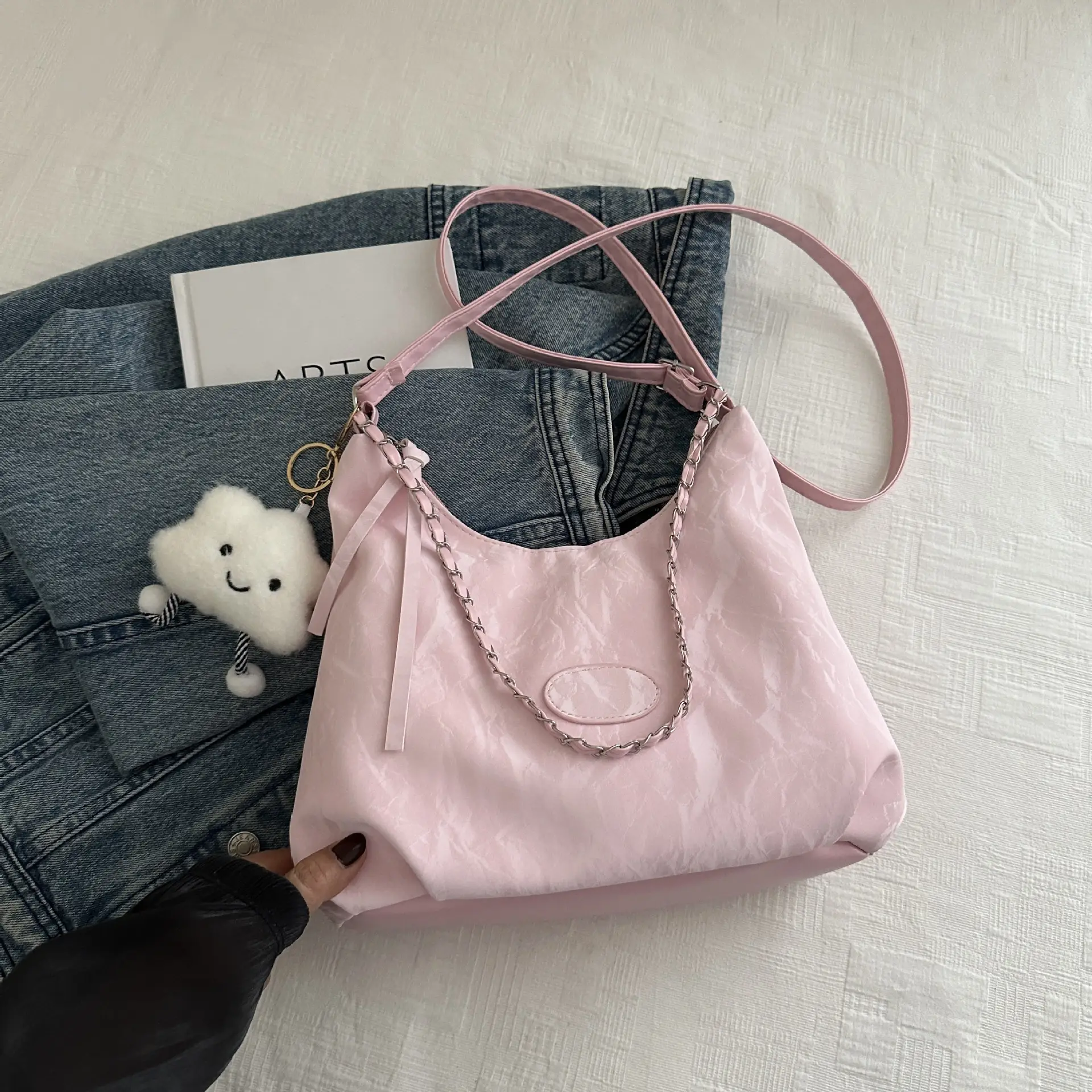 White Korean Style Shoulder Crossbody Bag for Women - Image 5