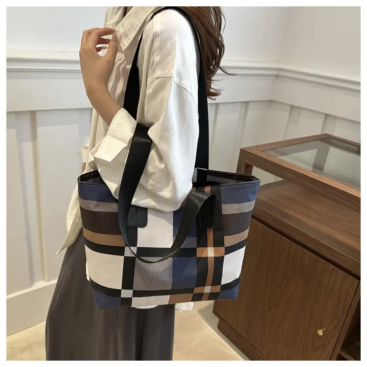 Women's Large Plaid Check Bag Shoulder Commuter Tote — feature 21