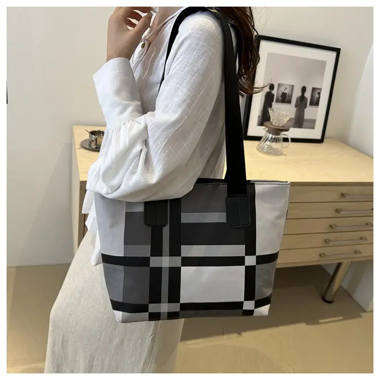 Women's Large Plaid Check Bag Shoulder Commuter Tote — feature 25