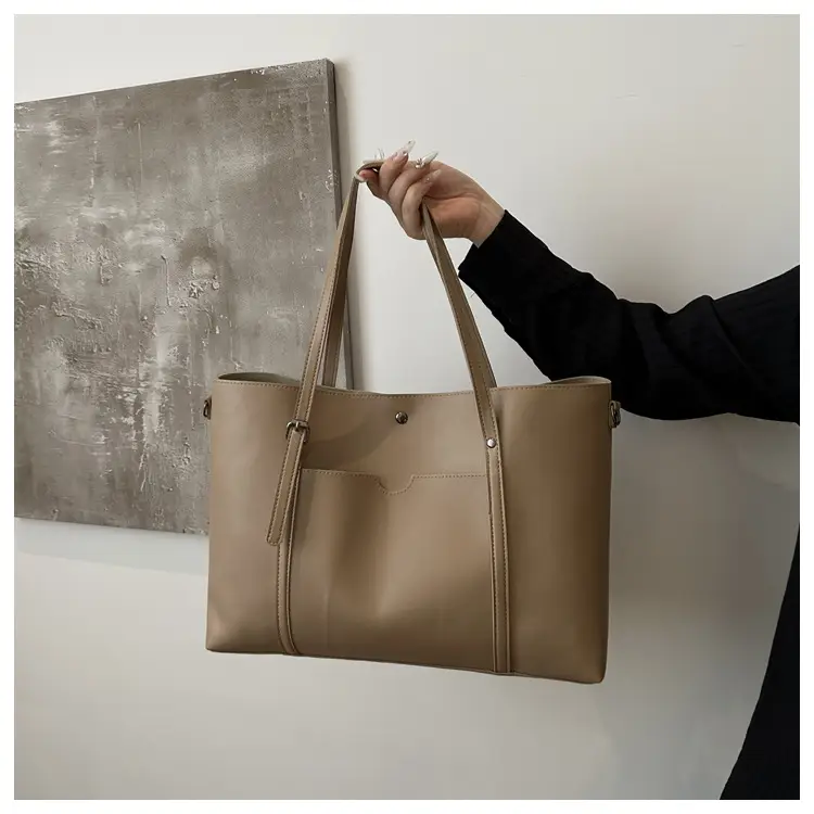 Vintage Textured Shoulder Bag Brown Large Capacity — feature 13
