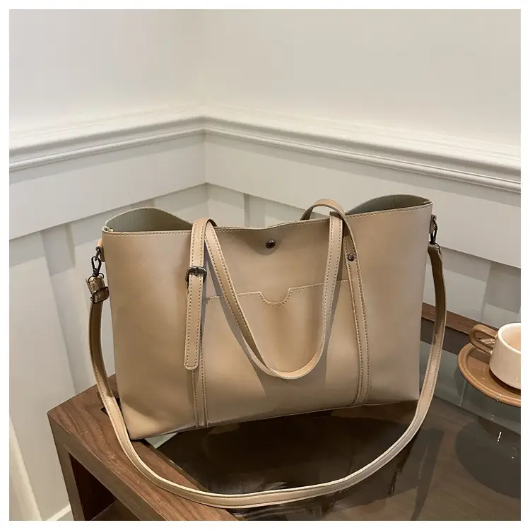 Vintage Textured Shoulder Bag Brown Large Capacity — feature 26