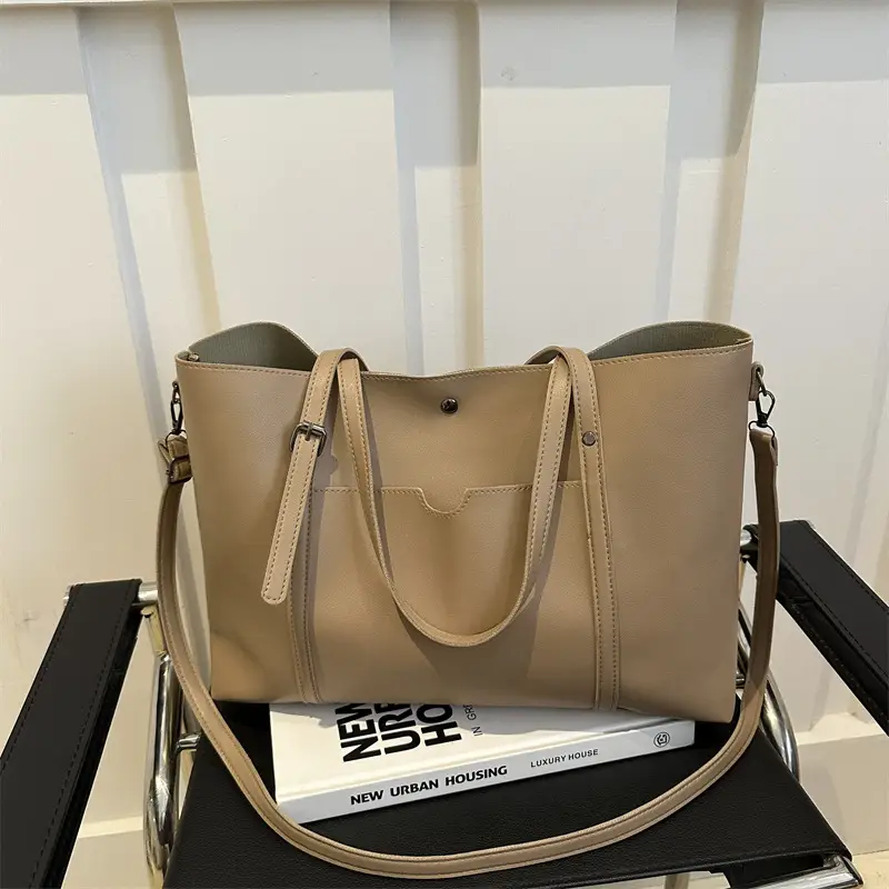 Vintage Textured Shoulder Bag Brown Large Capacity - Image 4