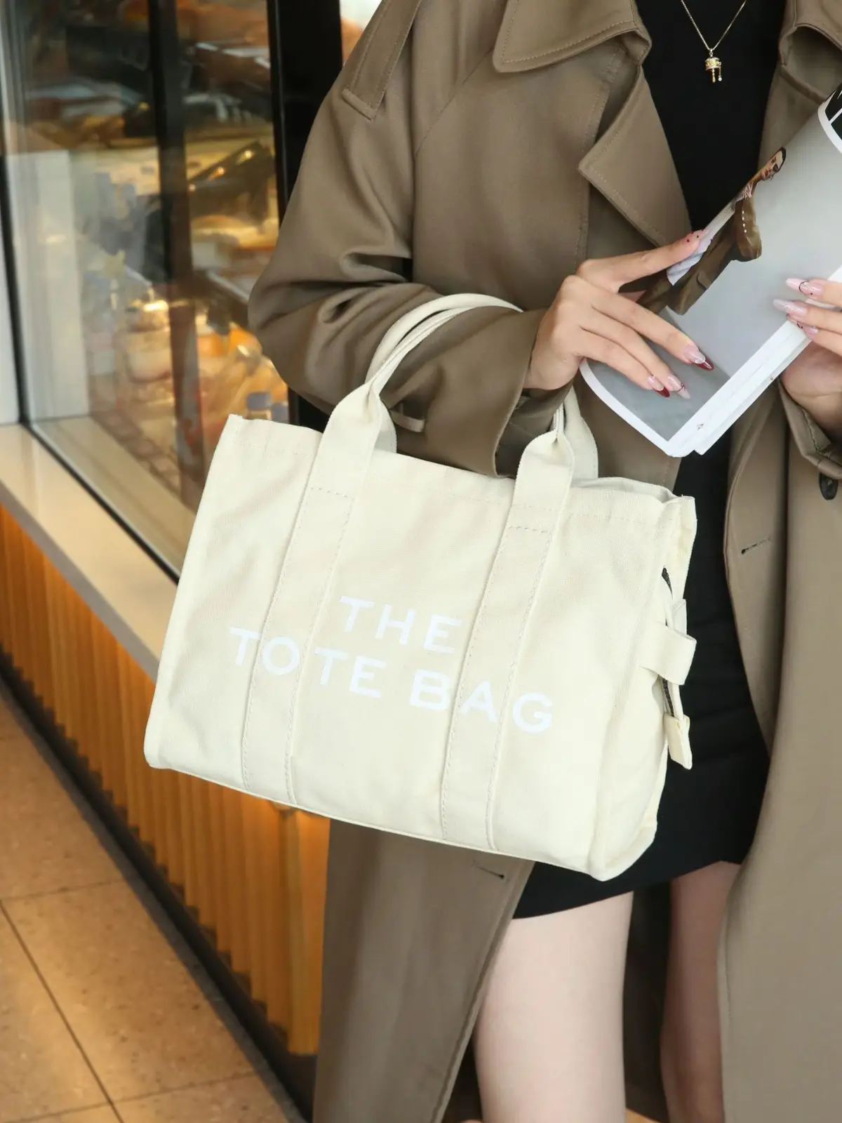 Letter Print Canvas Shoulder Bag for Women - Image 4