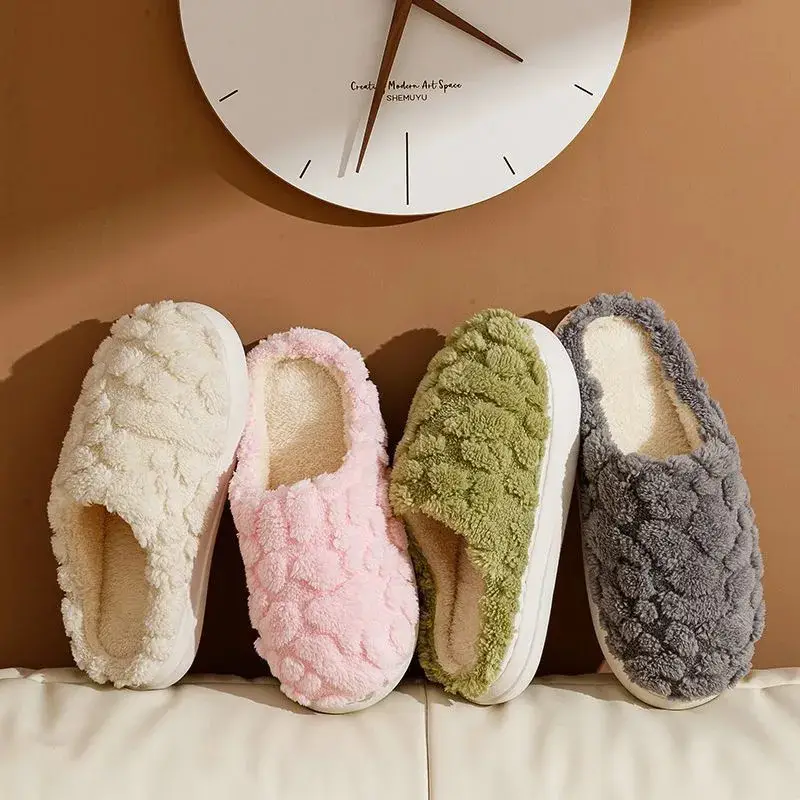2026 Autumn and Winter New Cotton Slippers for Outdoor Wear, Warm Plush Couple Slippers, Non-Slip Furry Women's Cotton Slippers, Home Slippers for Men