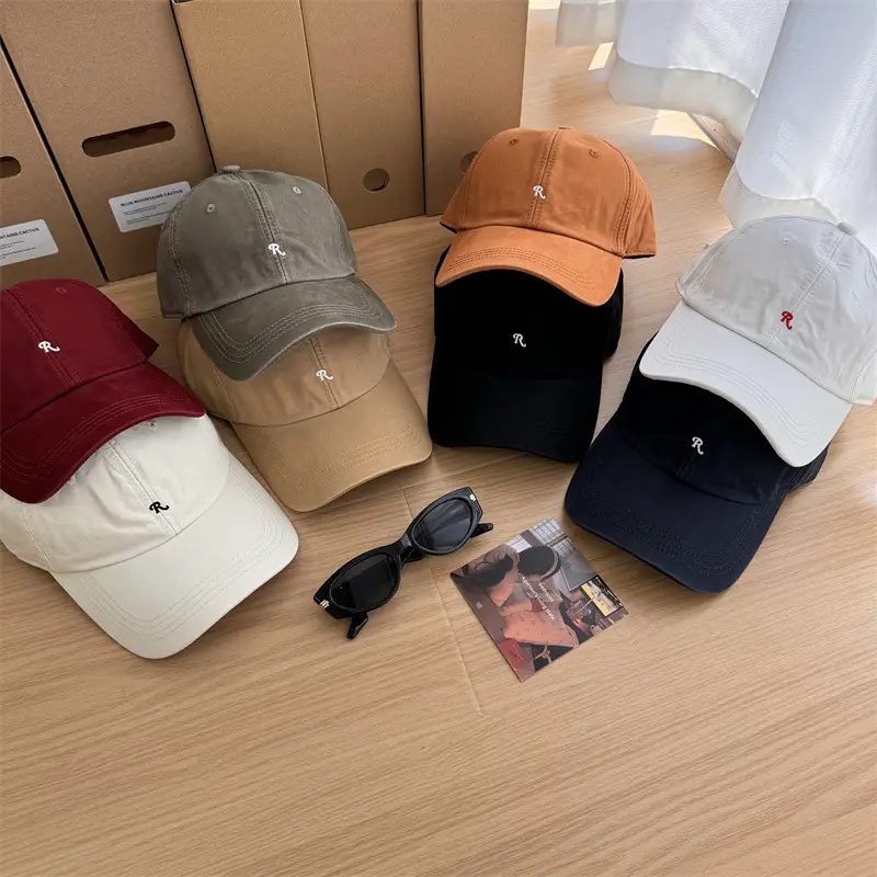 High Quality Retro Baseball Cap with Sunscreen & Sunglasses - Image 9