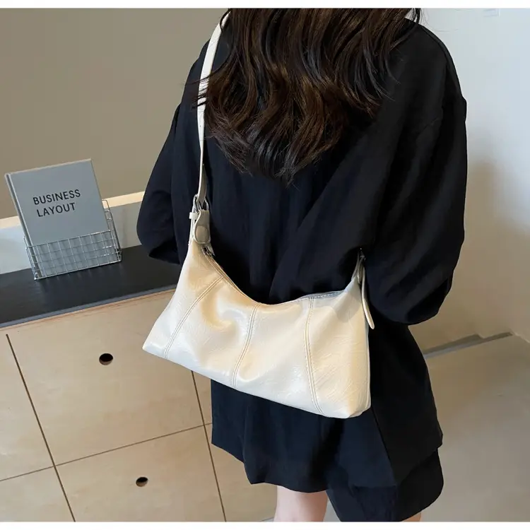 2024 French Niche Bag Women's All-Match Shoulder Bag — feature 22