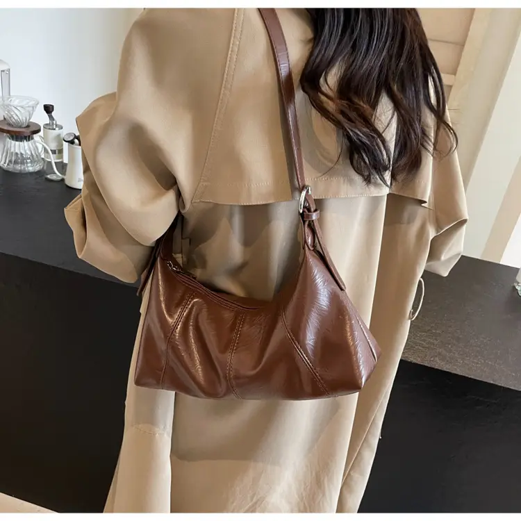 2024 French Niche Bag Women's All-Match Shoulder Bag — feature 28