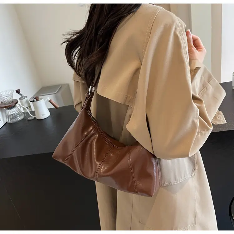 2024 French Niche Bag Women's All-Match Shoulder Bag — feature 31