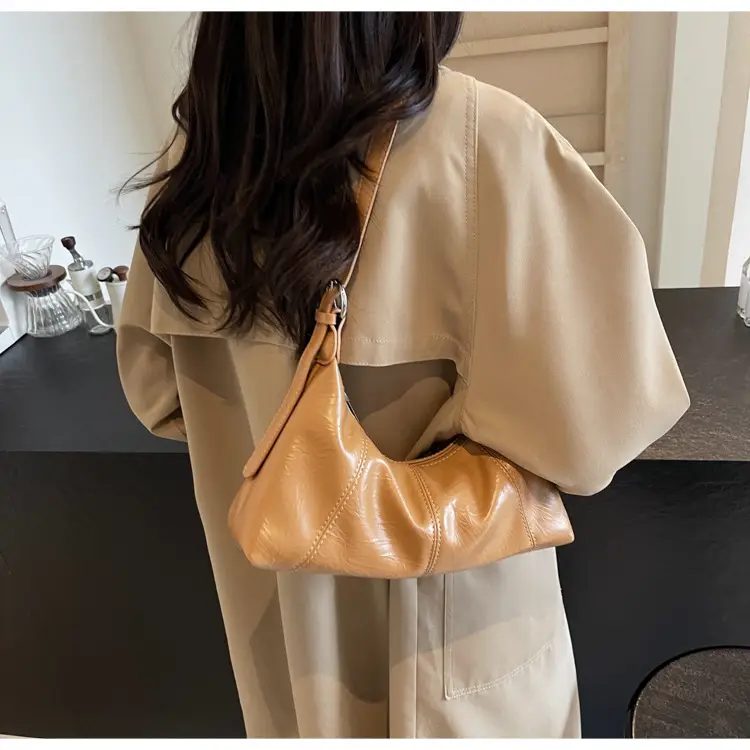 2024 French Niche Bag Women's All-Match Shoulder Bag — feature 34