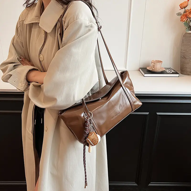 Korean Style Wax Leather Shoulder Bag Large Capacity - Image 12