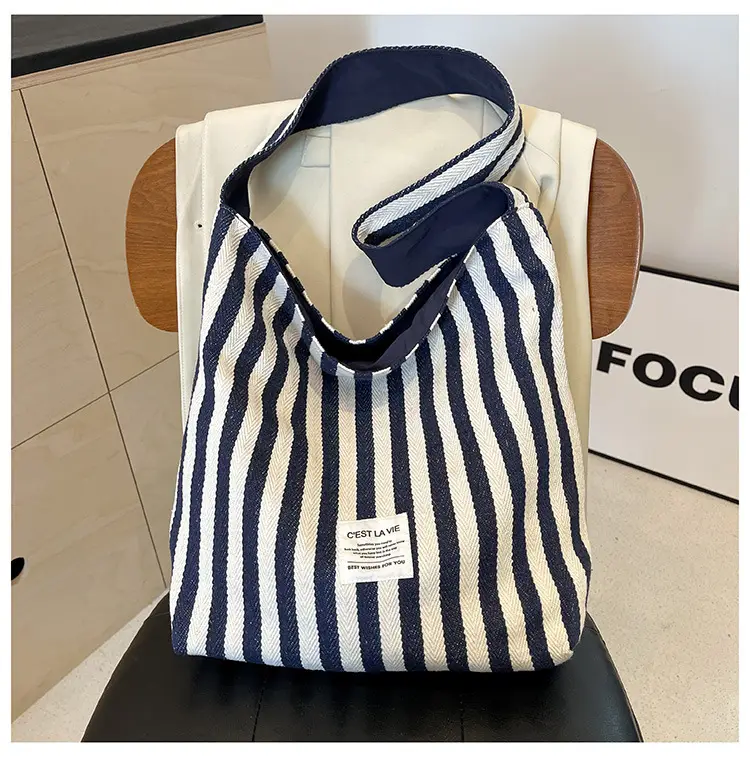 Striped Canvas Commuter Bag Large Capacity Dual Purpose — feature 23
