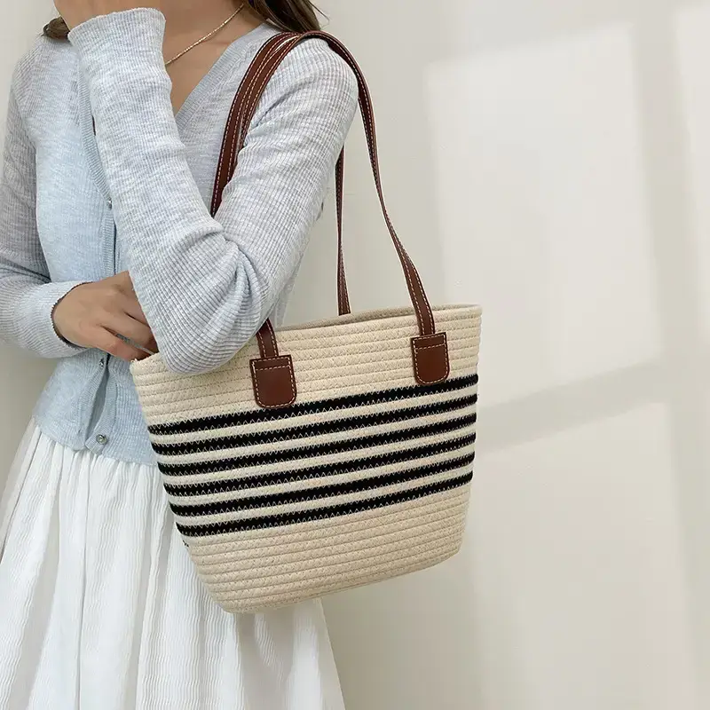 Straw Tote Bag Large Capacity 2025 Summer Beach Use - Image 6