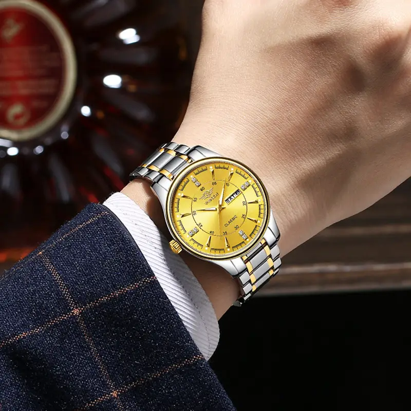 Luminous Steel Belt Watch for Men - Image 4
