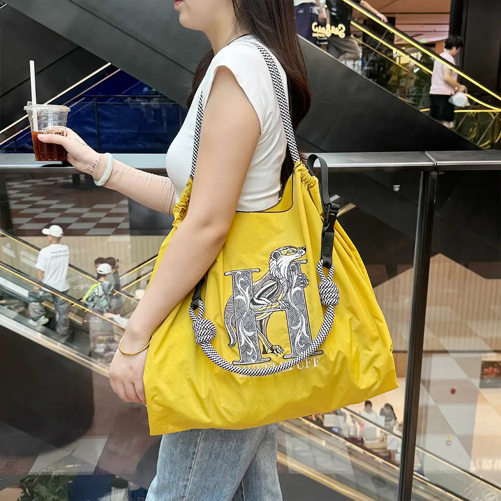 Harry Potter Crossbody Bag Blue 2024 New — feature 4