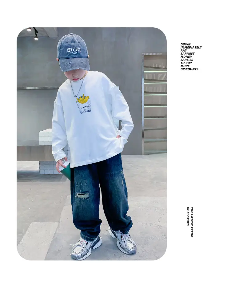Spring Medium Large Boys White T-Shirt with Crown Print — feature 17