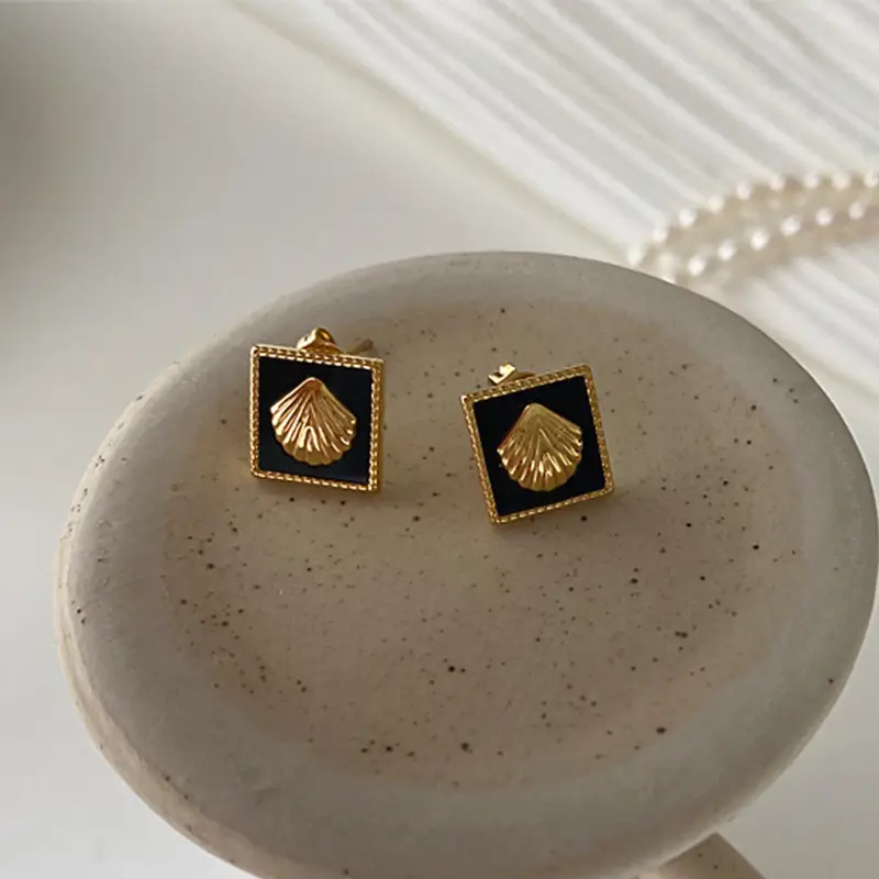 Cross-Border Starfish Shell Necklace for Women 18K Gold — feature 23