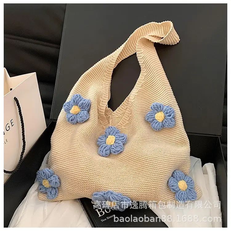 Women's Handmade Floral Yarn Shoulder Bag Large Capacity — feature 23