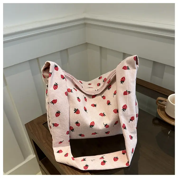 Strawberry Print Casual Tote Bag for Women — feature 11