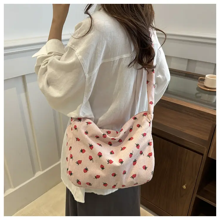 Strawberry Print Casual Tote Bag for Women — feature 22