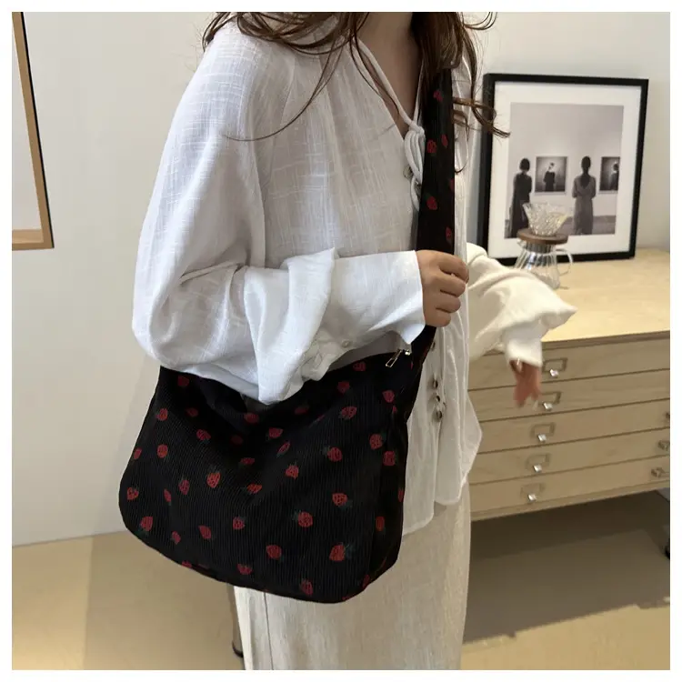 Strawberry Print Casual Tote Bag for Women — feature 27